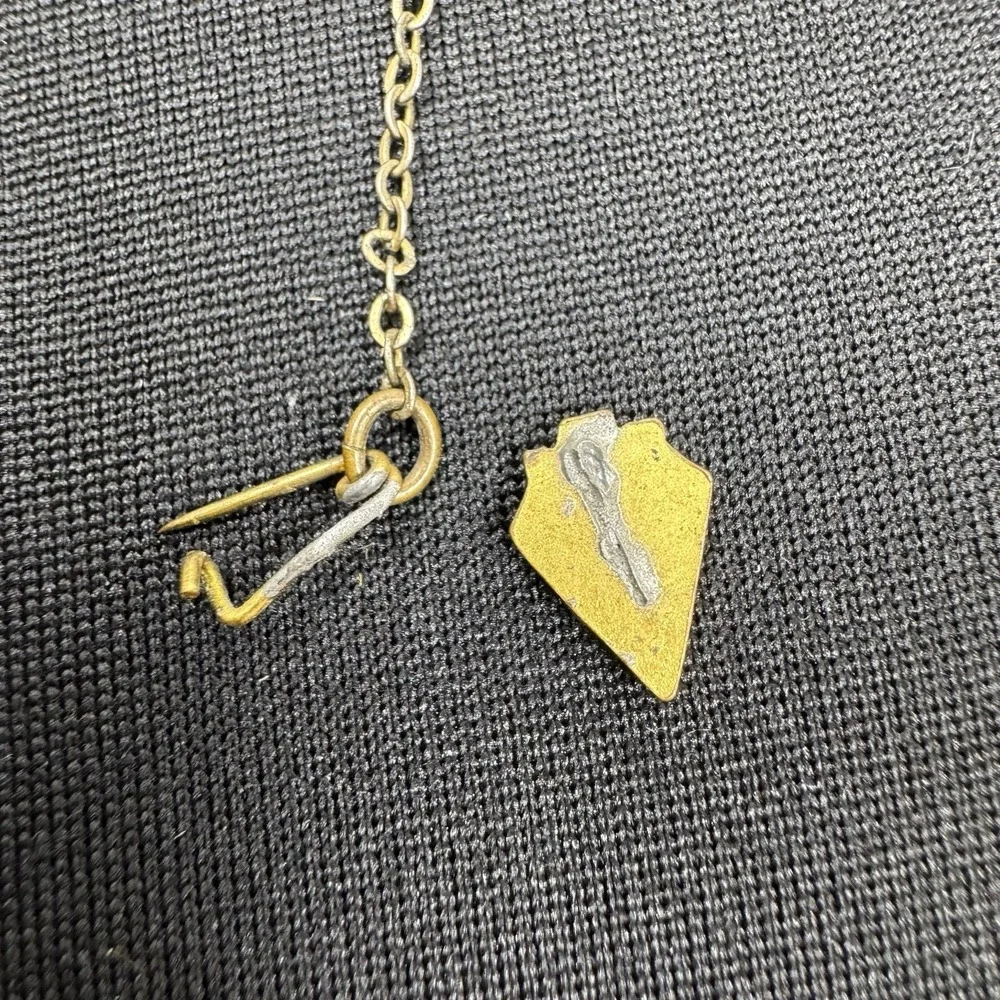 State‎ Of Kansas 40 Year Service Recognition Pin - Broken